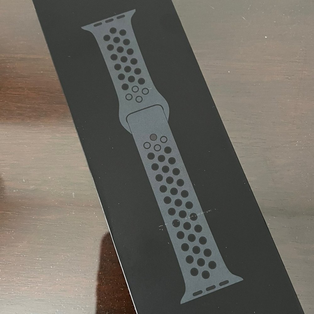 Apple Watch Nike Sport Band 41mm Anthracite/Black. Sealed.